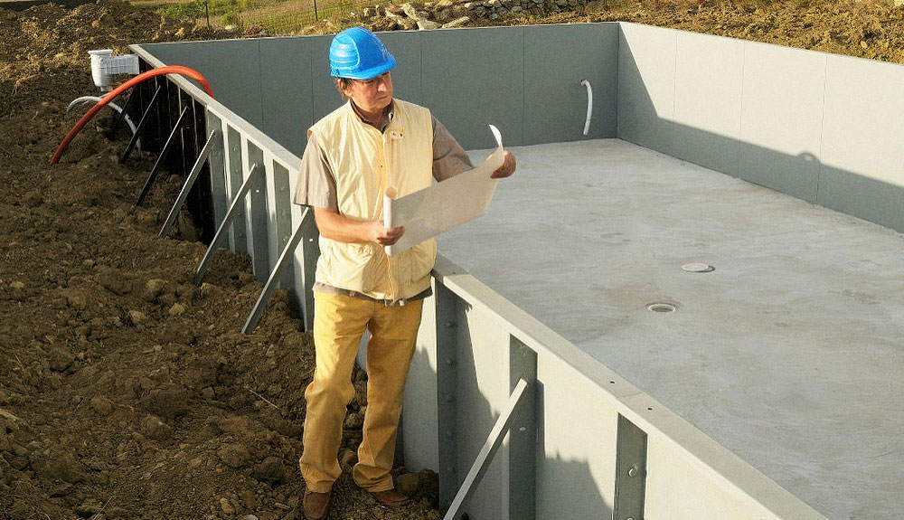 Houston Homeowners’ Guide to Custom Pool Builders Image